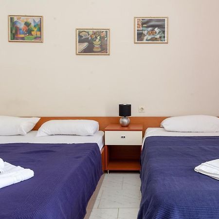 Athina Apartments Palaiopoli  外观 照片